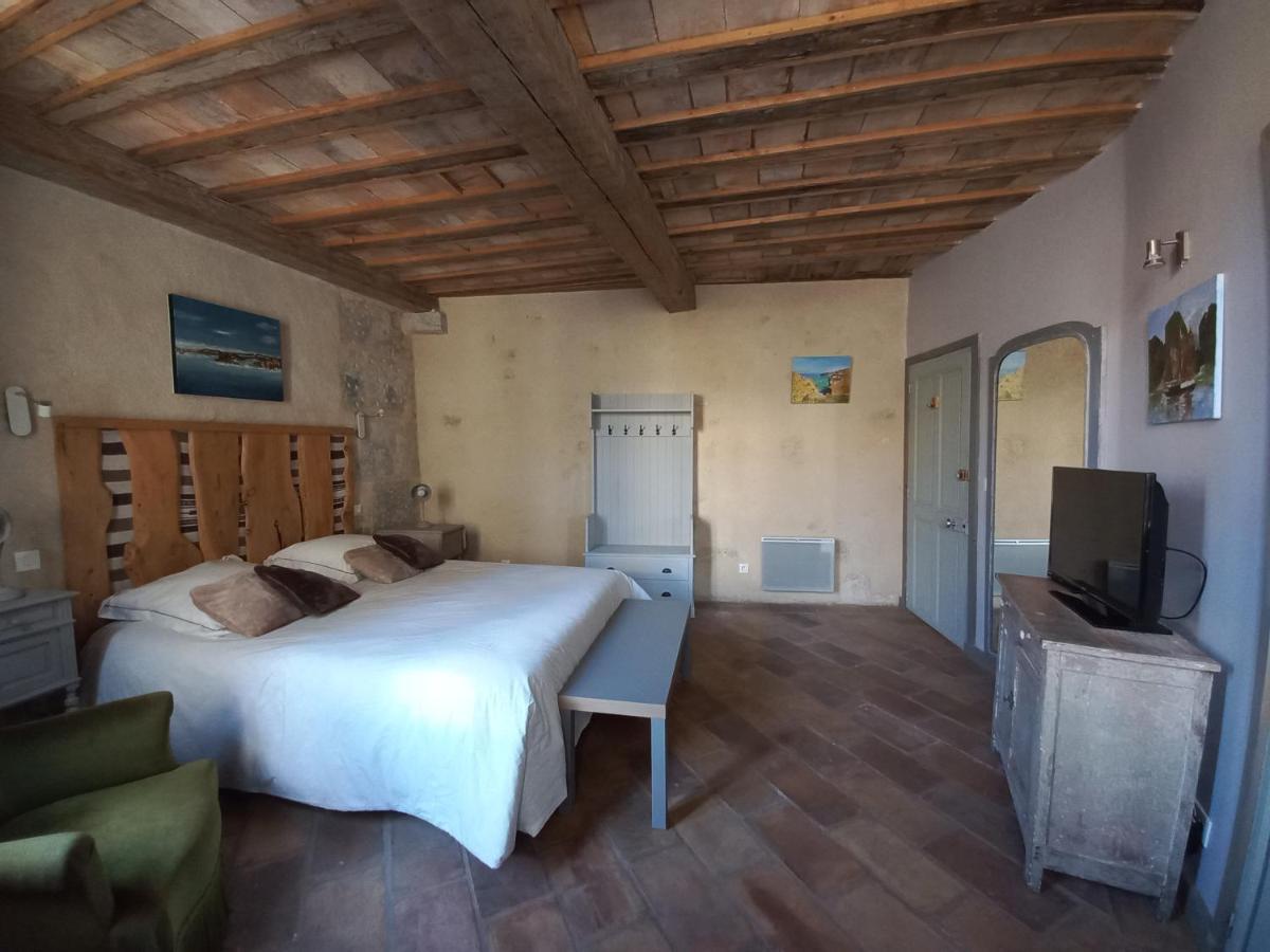La Casa De Boulbon Hotel ภายนอก รูปภาพ