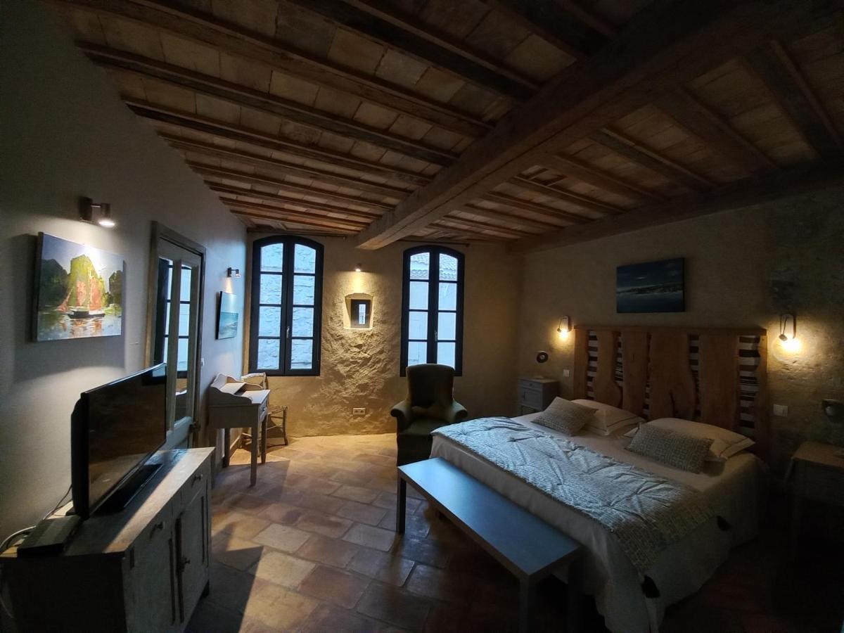 La Casa De Boulbon Hotel ภายนอก รูปภาพ