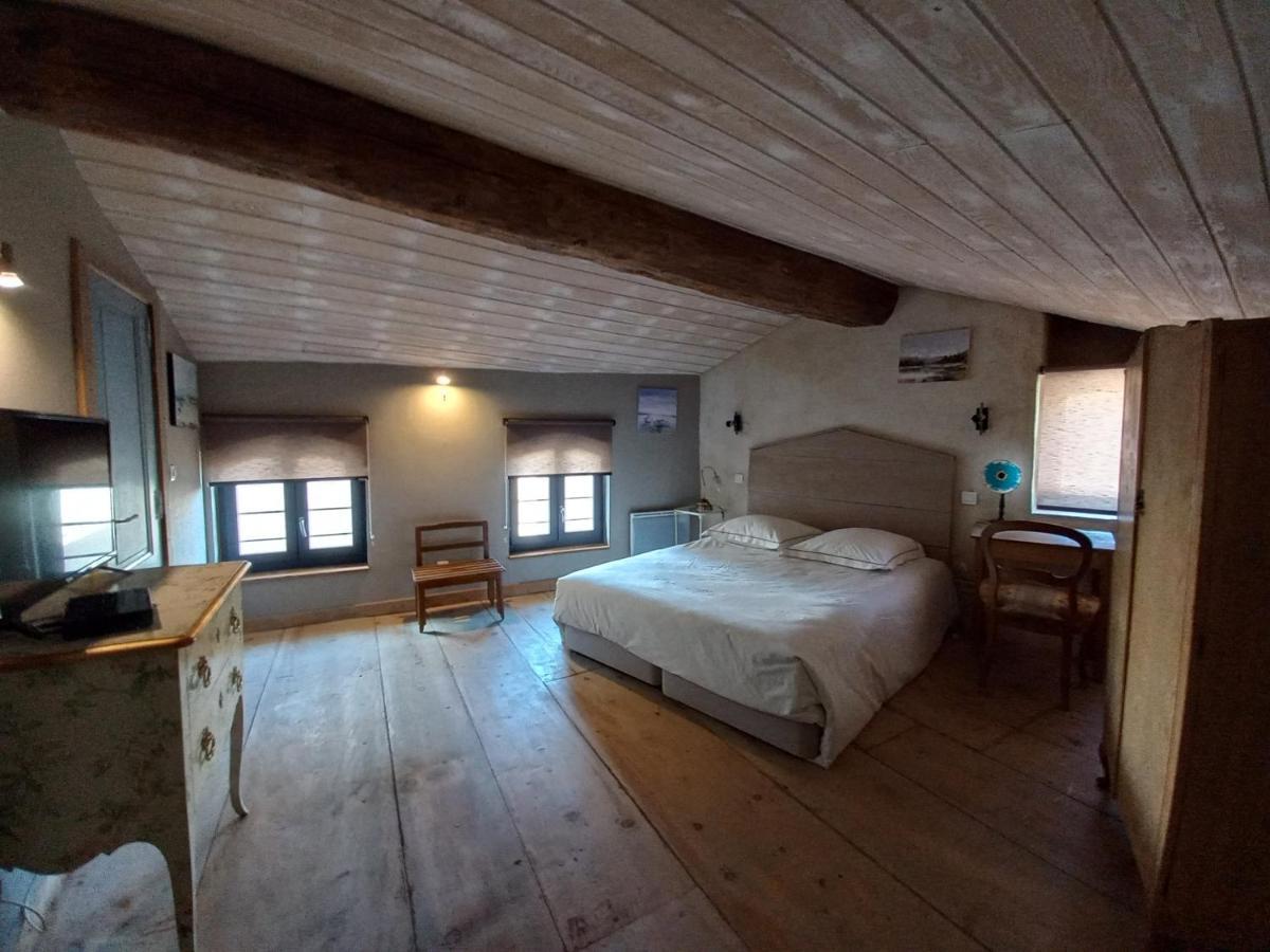 La Casa De Boulbon Hotel ภายนอก รูปภาพ