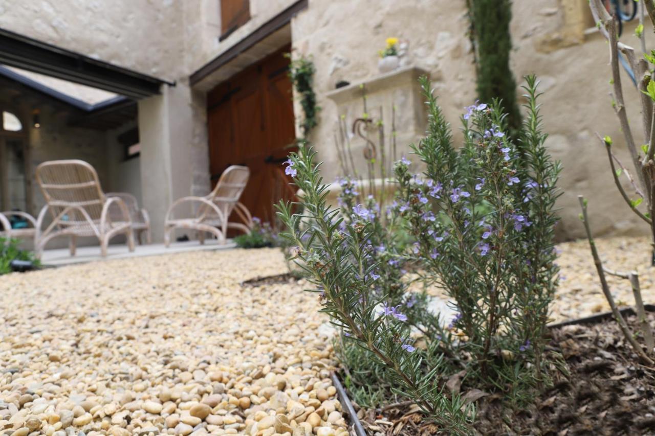 La Casa De Boulbon Hotel ภายนอก รูปภาพ